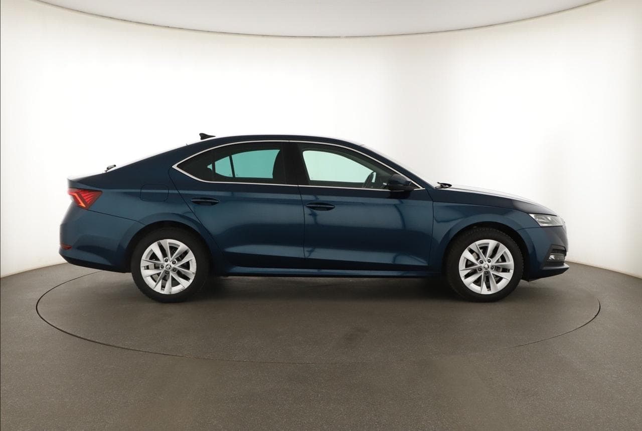 2021 Škoda OCTAVIA - 8