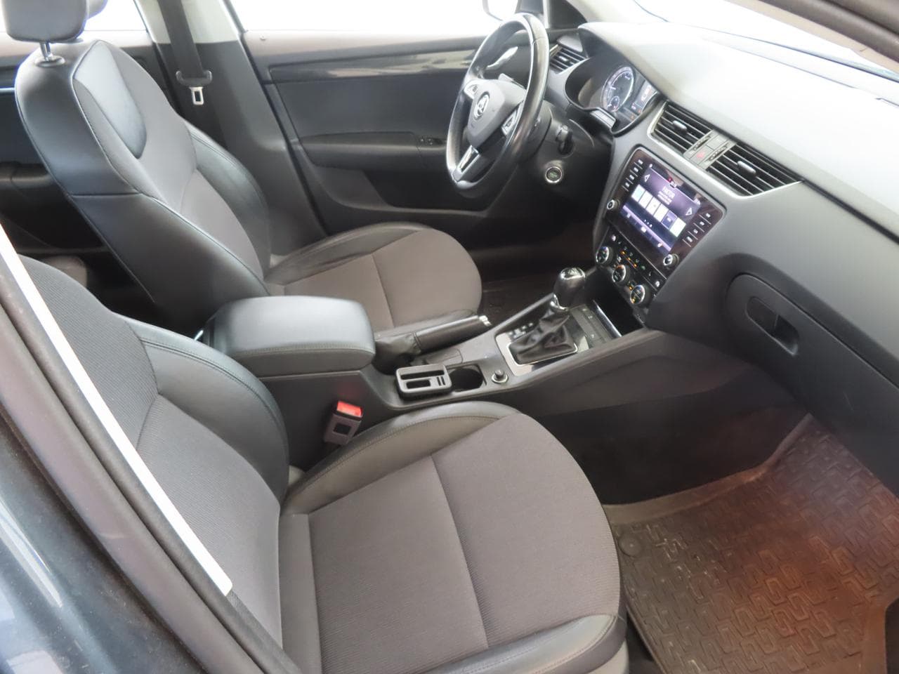 2018 Škoda OCTAVIA - 12