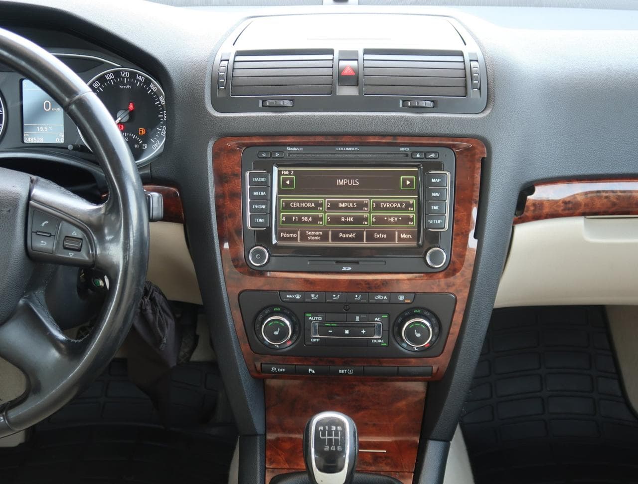 2011 Škoda OCTAVIA - 18