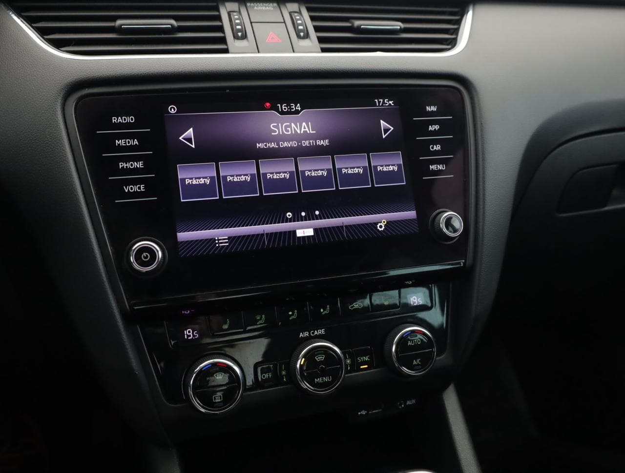 2017 Škoda OCTAVIA - 29