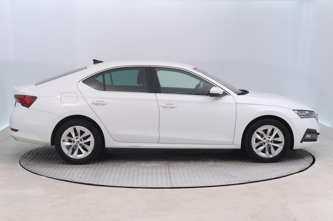 2023 Škoda OCTAVIA - 11