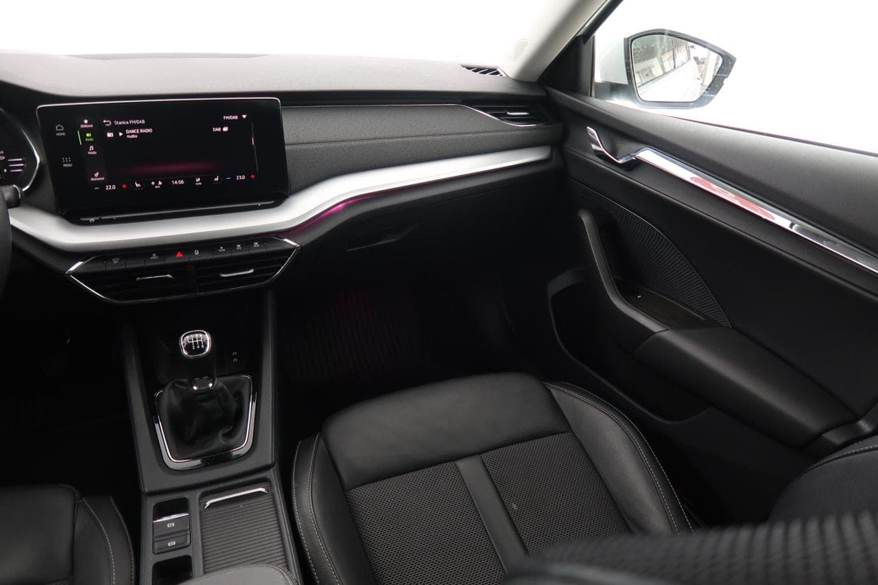 2023 Škoda OCTAVIA - 16