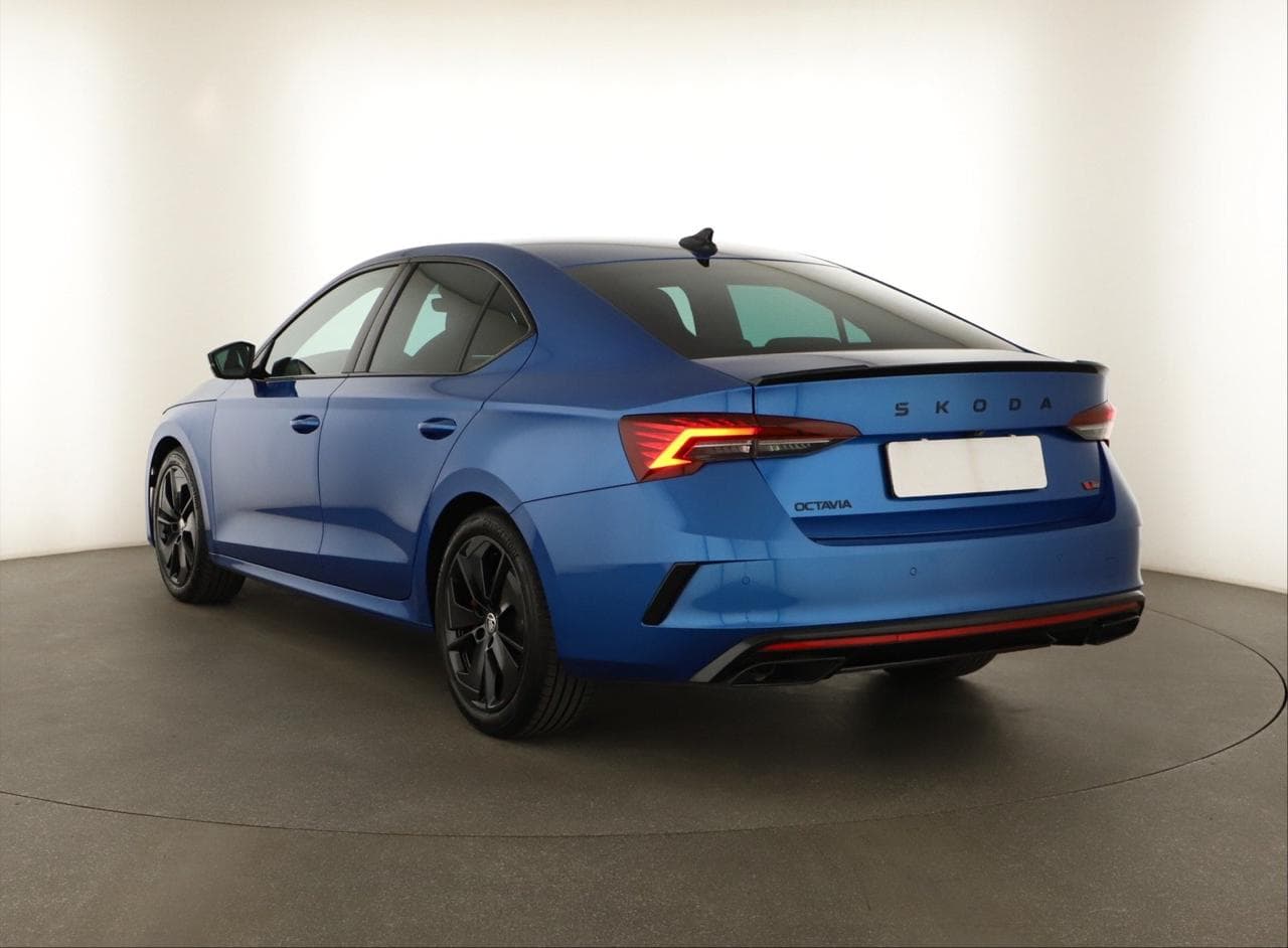 2025 Škoda OCTAVIA - 5