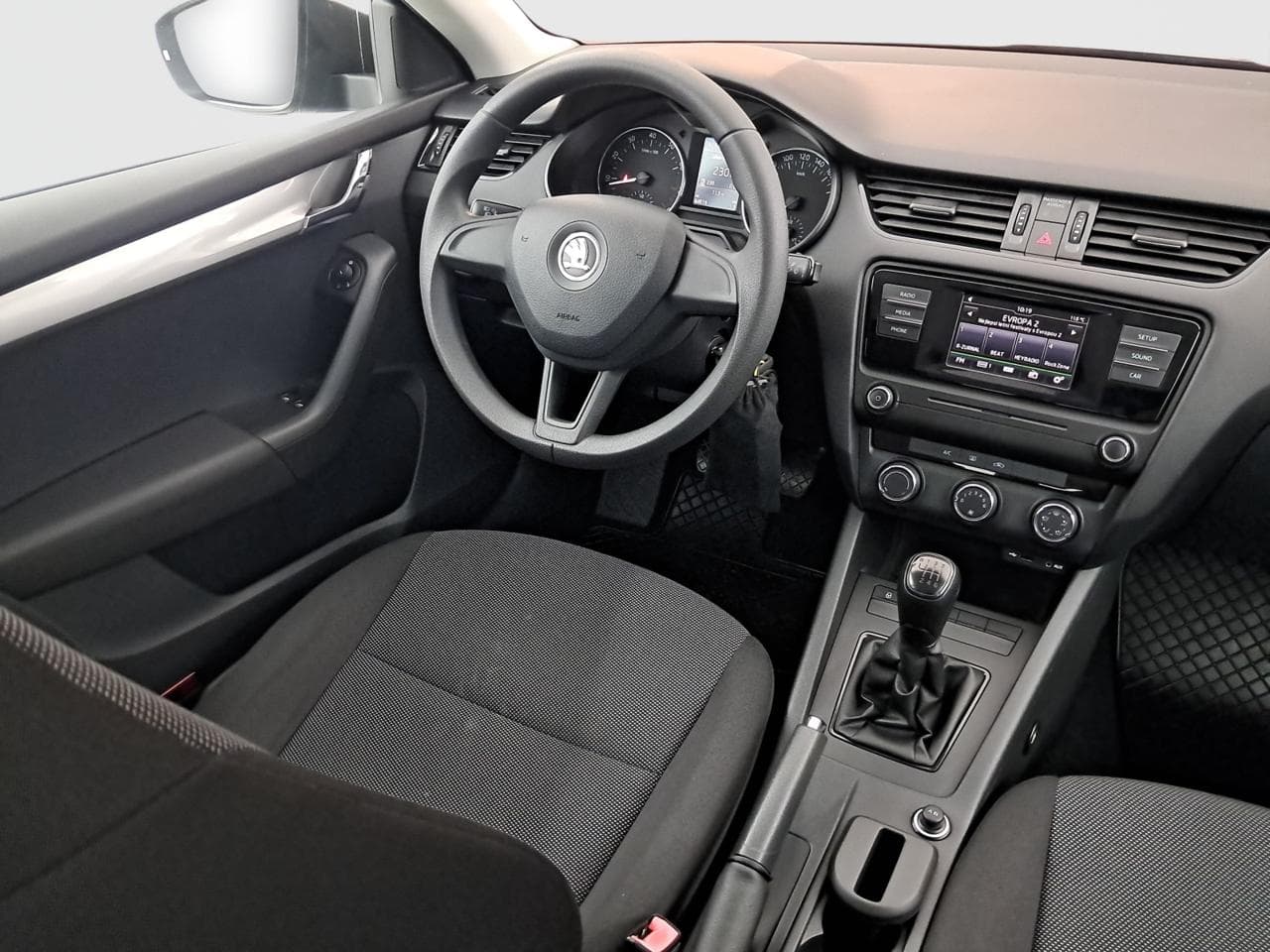 2015 Škoda OCTAVIA - 15