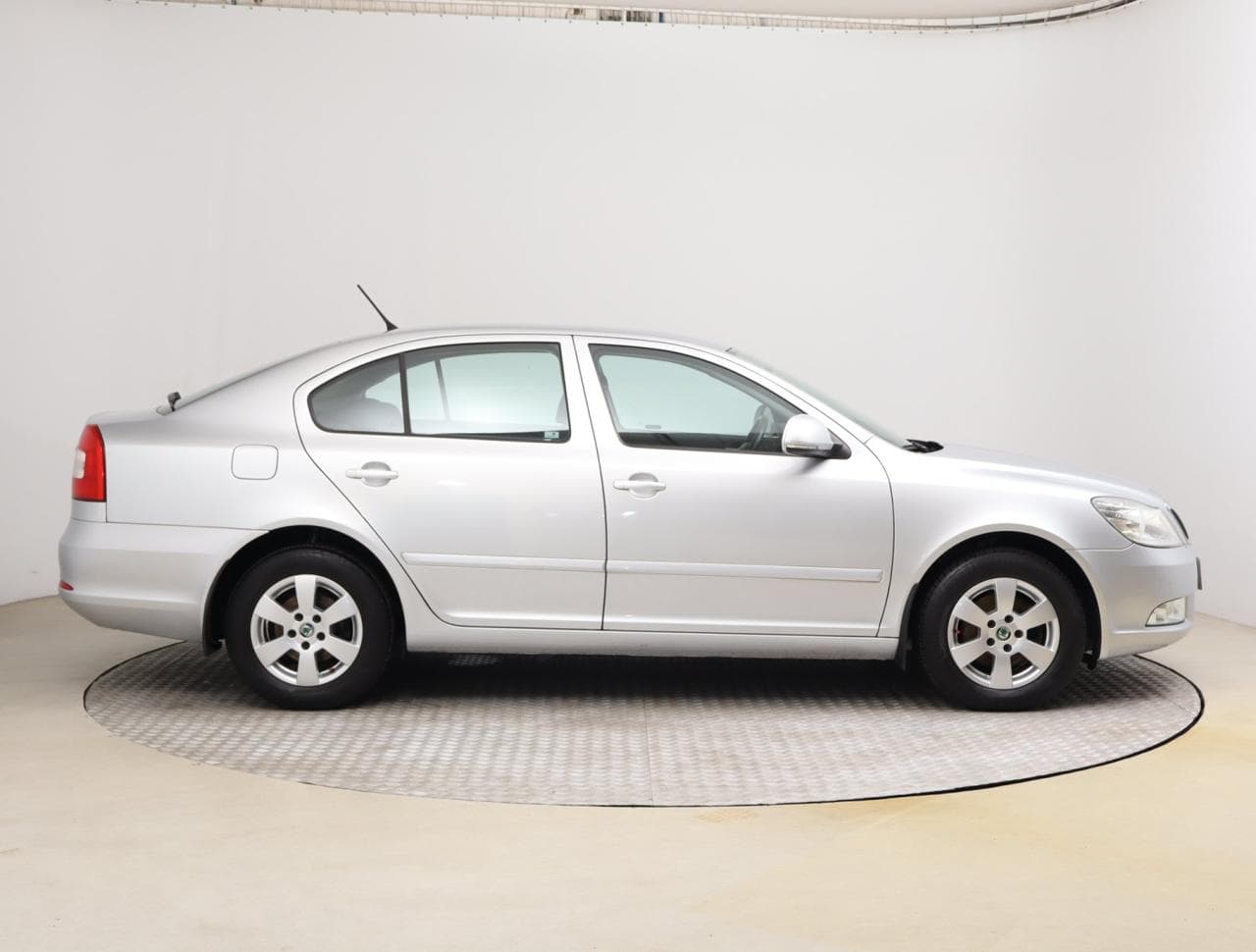 2011 Škoda OCTAVIA - 11
