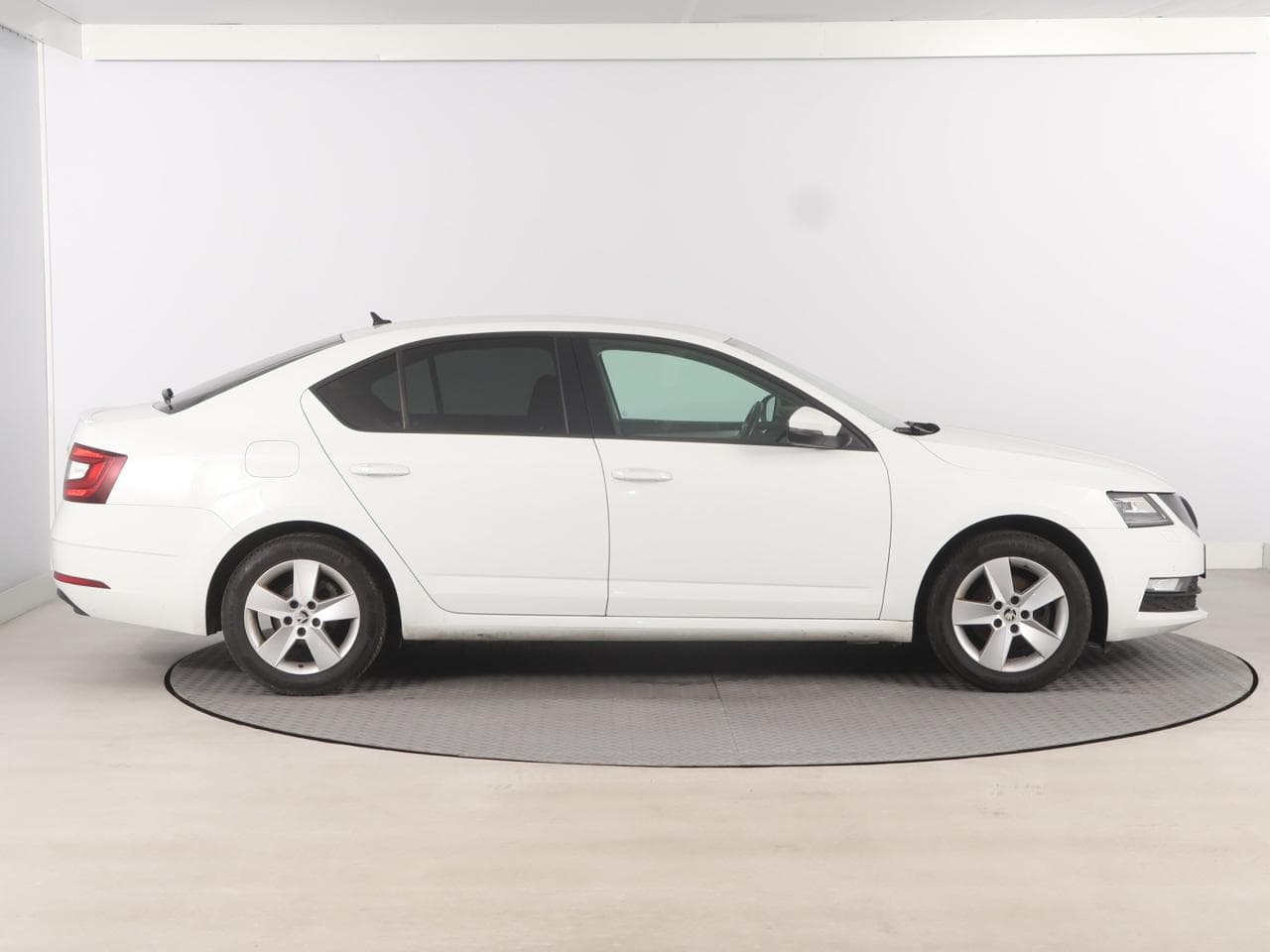 2019 Škoda OCTAVIA - 14