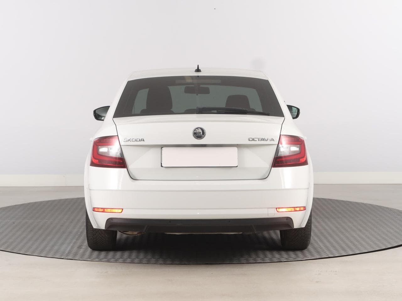 2019 Škoda OCTAVIA - 10