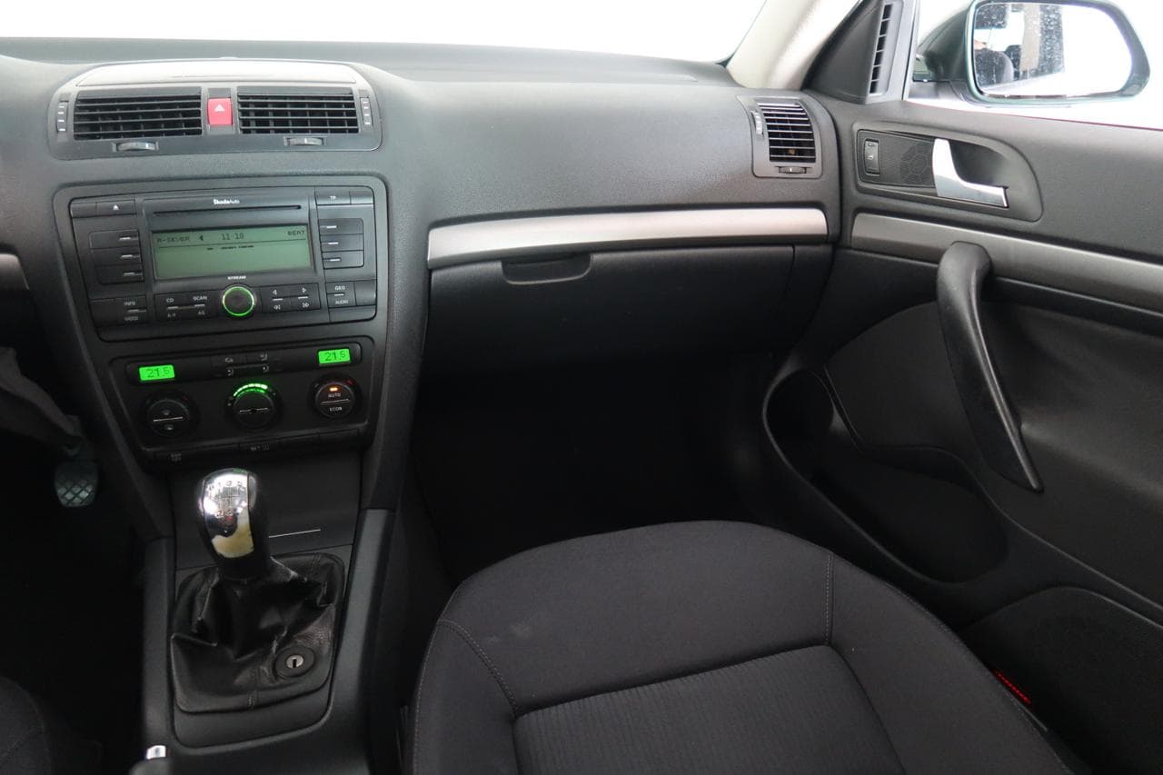 2004 Škoda OCTAVIA - 21