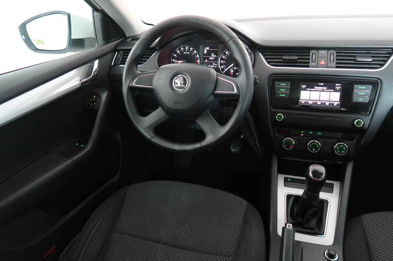 2015 Škoda OCTAVIA - 13