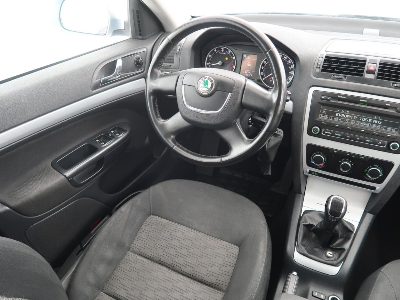 2011 Škoda OCTAVIA - 17