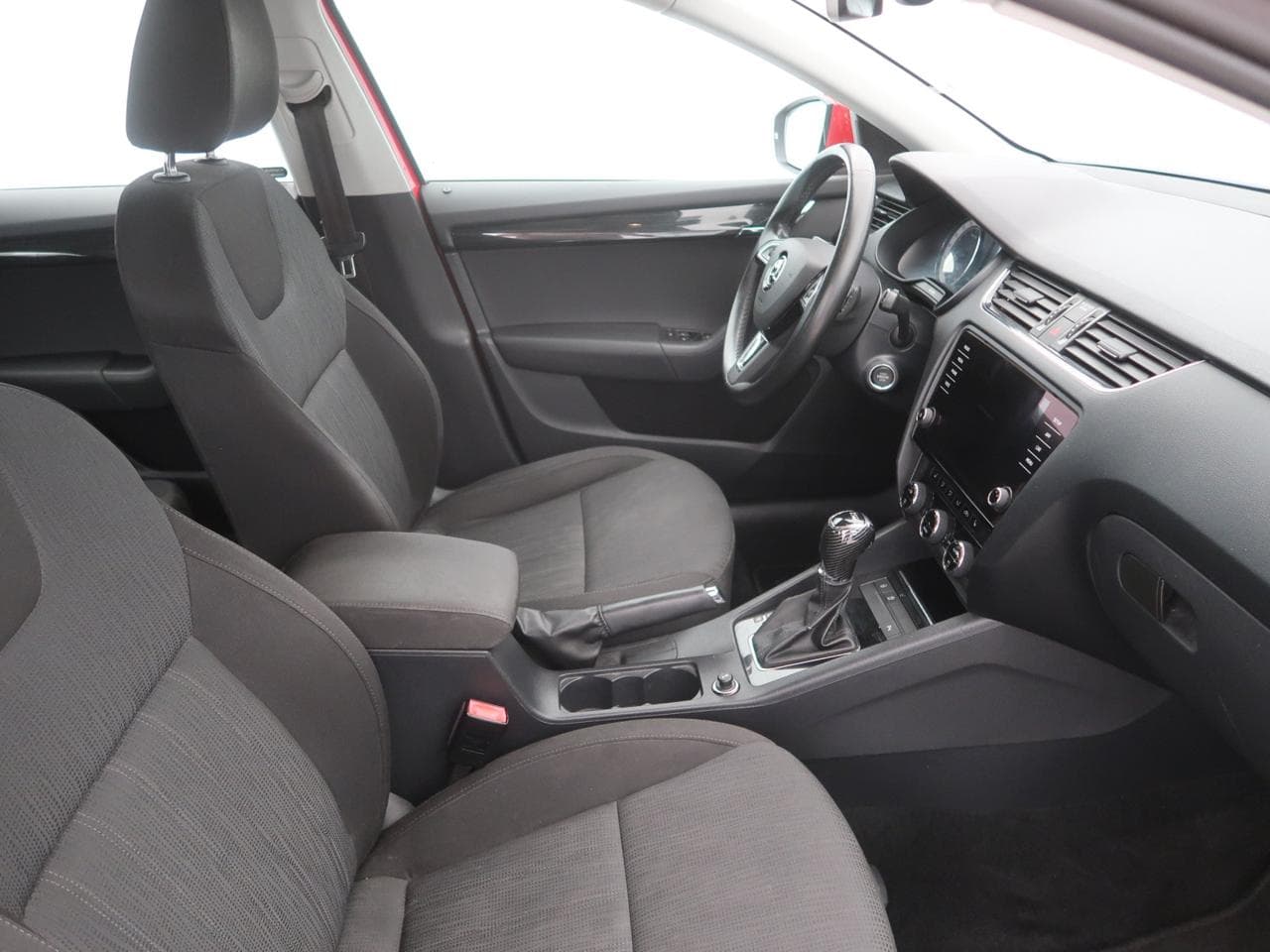 2017 Škoda OCTAVIA - 23