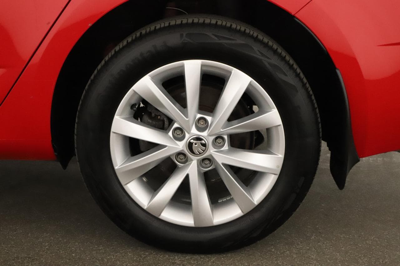 2019 Škoda OCTAVIA - 39