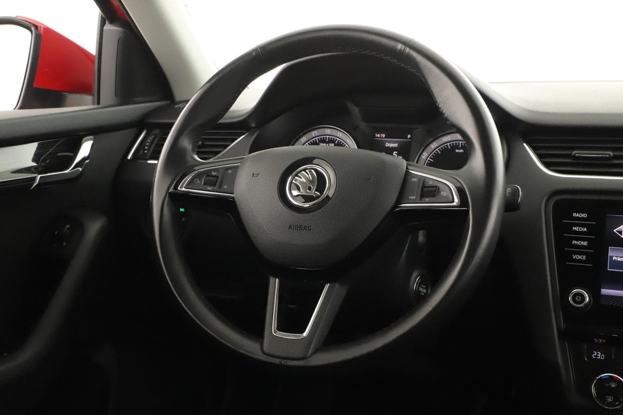 2019 Škoda OCTAVIA - 27