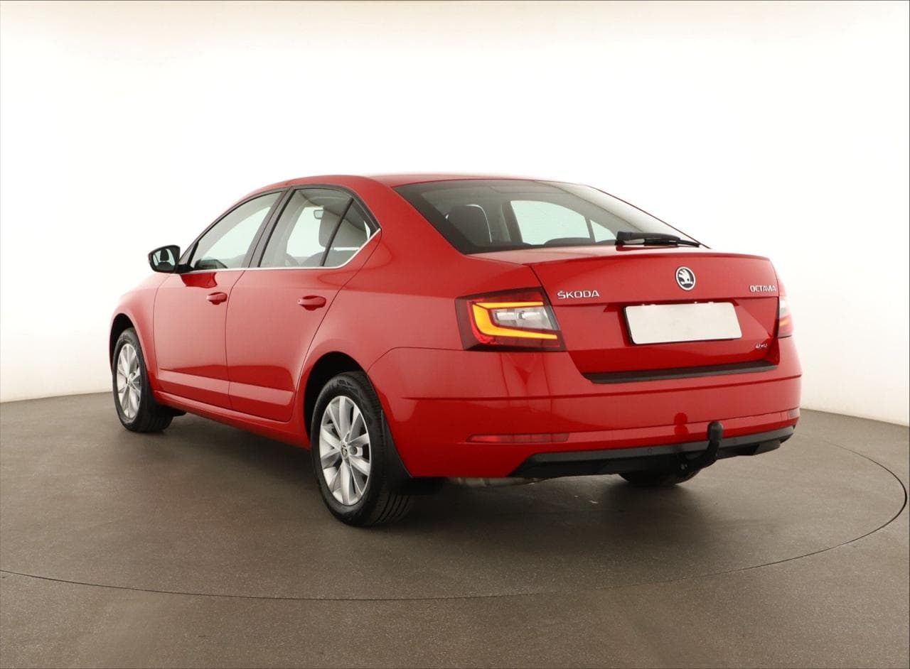 2019 Škoda OCTAVIA - 9
