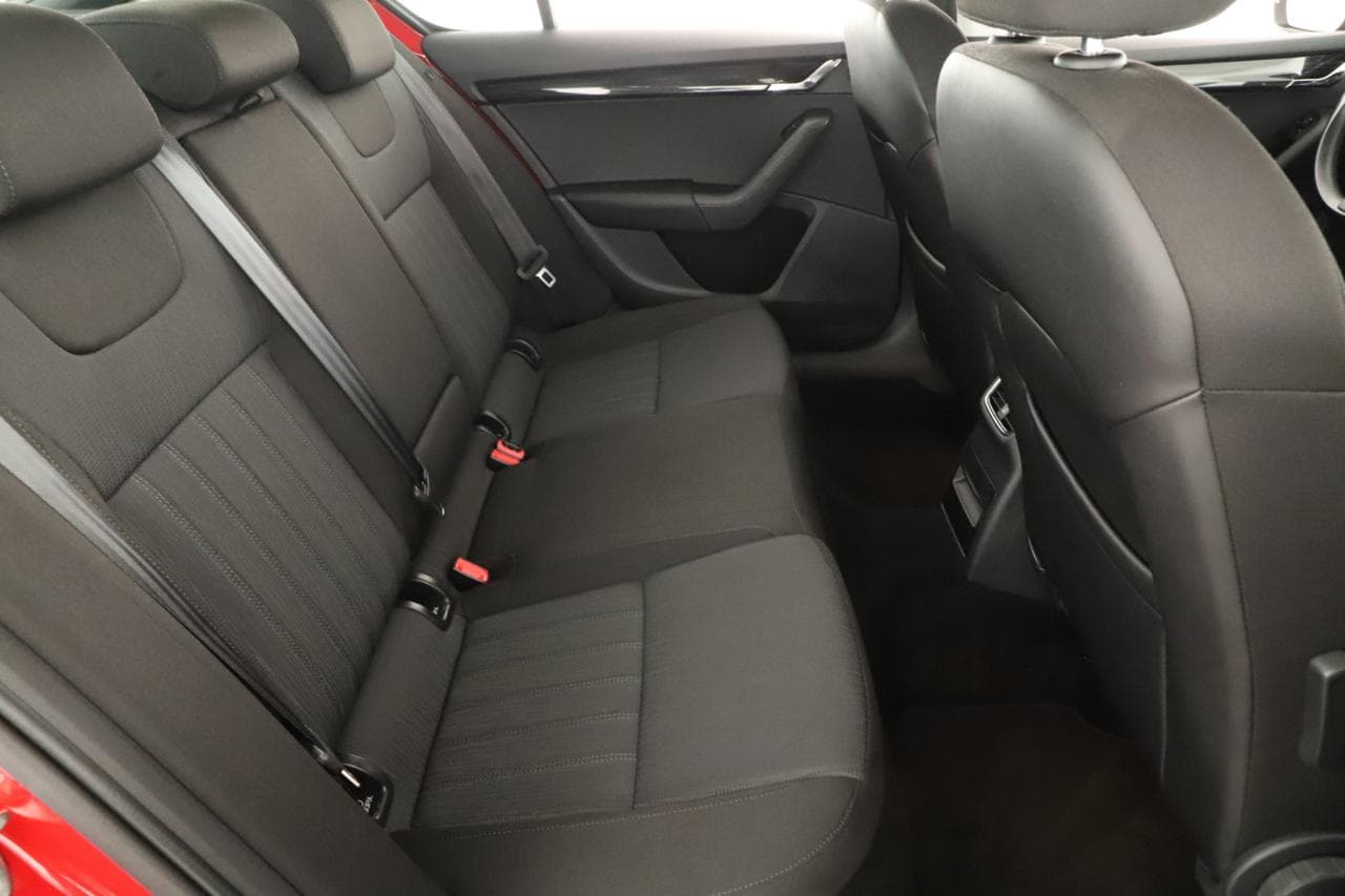 2019 Škoda OCTAVIA - 19