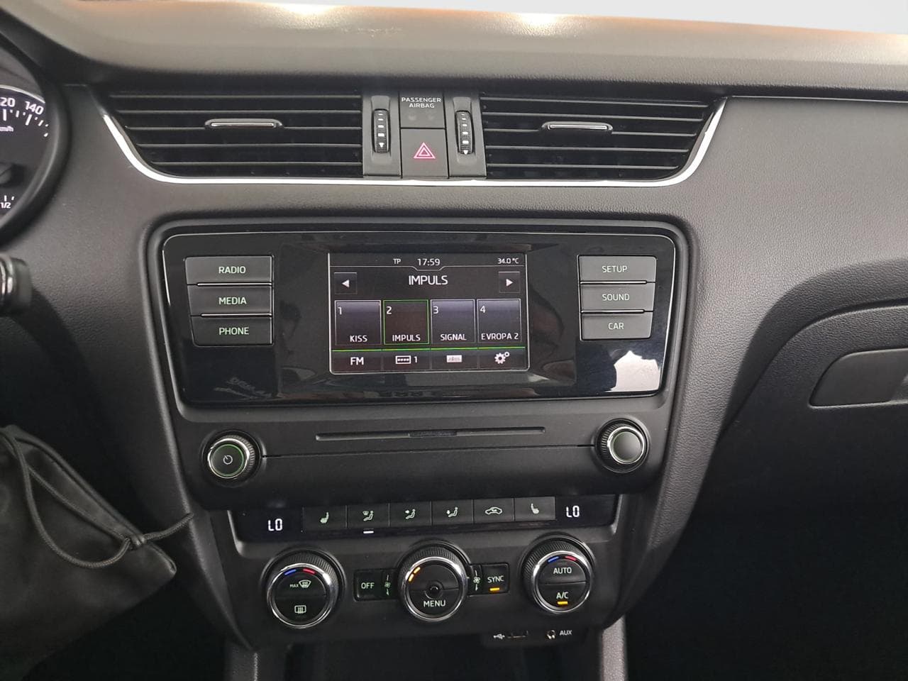 2015 Škoda OCTAVIA - 17