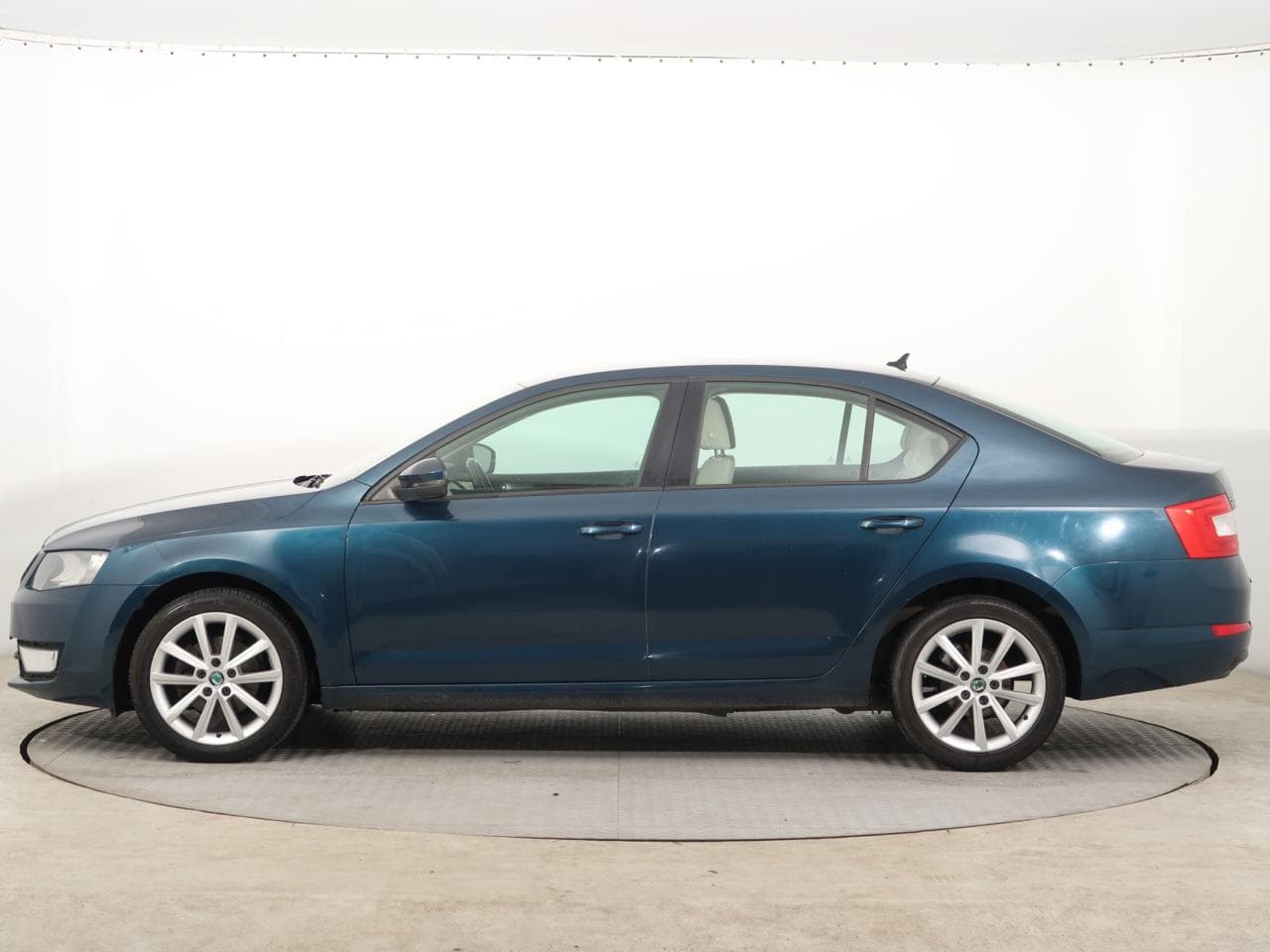 2013 Škoda OCTAVIA - 7