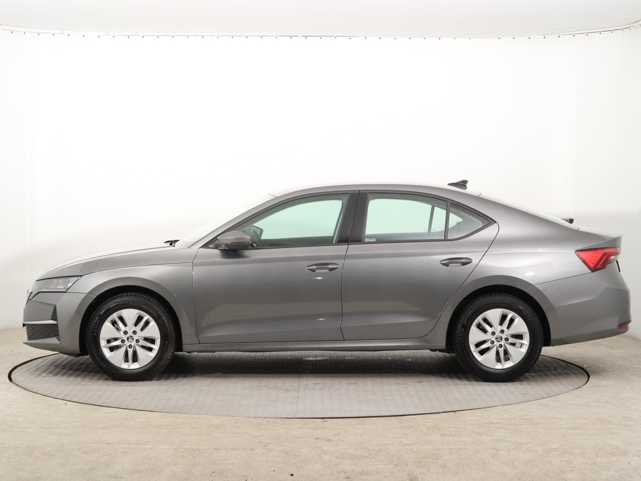 2024 Škoda OCTAVIA - 4