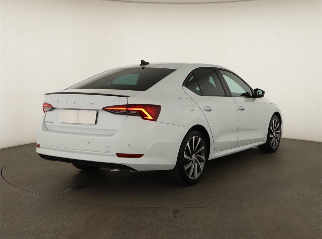 2022 Škoda OCTAVIA - 7