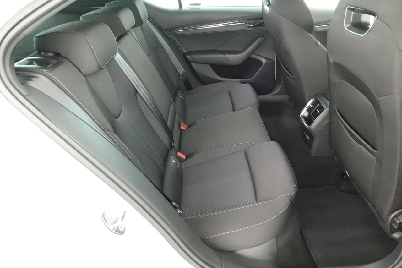 2022 Škoda OCTAVIA - 11