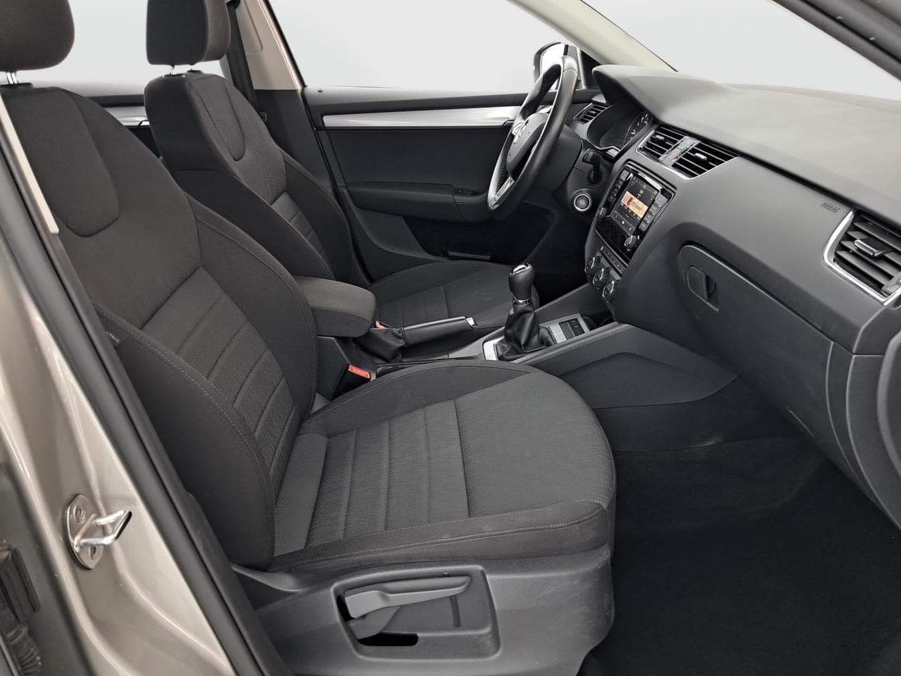 2016 Škoda OCTAVIA - 12