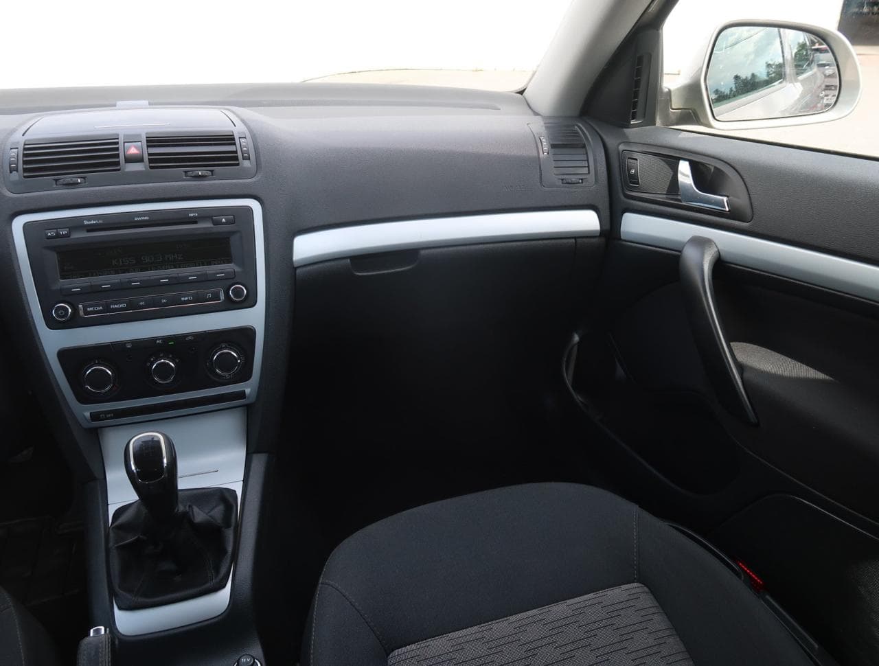 2011 Škoda OCTAVIA - 11