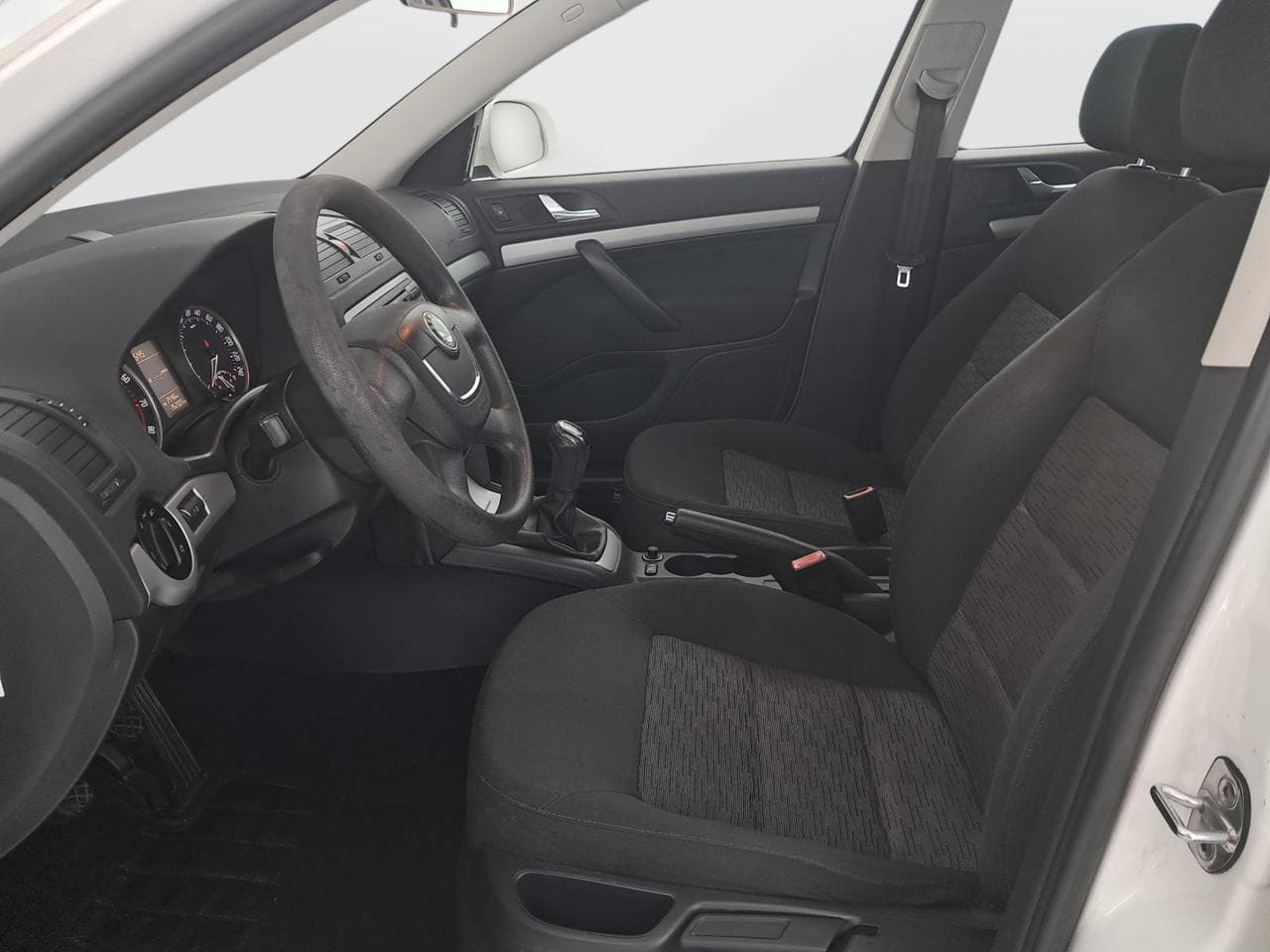 2012 Škoda OCTAVIA - 16
