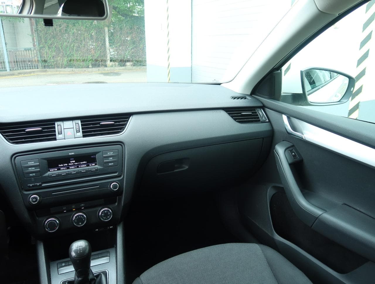 2013 Škoda OCTAVIA - 11