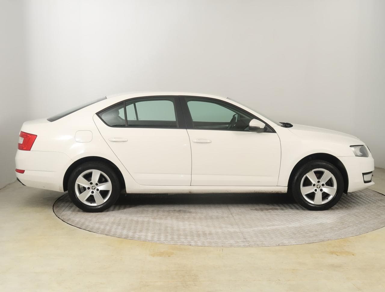 2013 Škoda OCTAVIA - 8