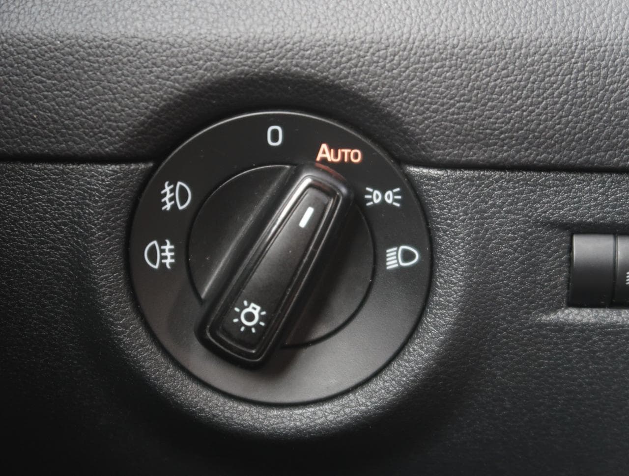 2014 Škoda OCTAVIA - 20
