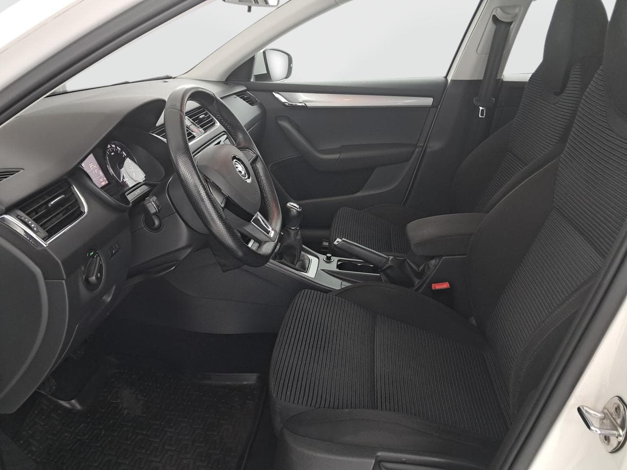 2015 Škoda OCTAVIA - 16