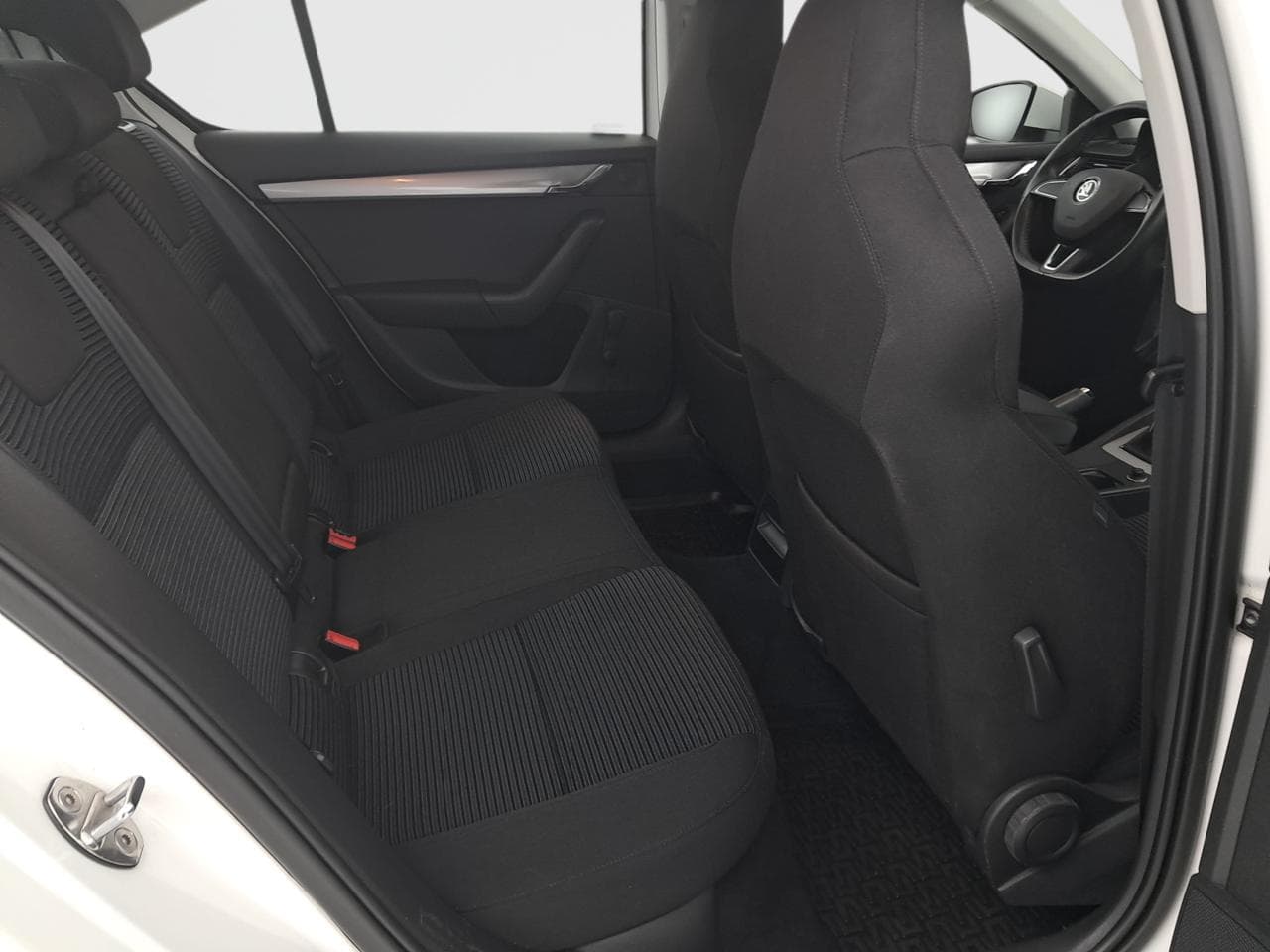2015 Škoda OCTAVIA - 13