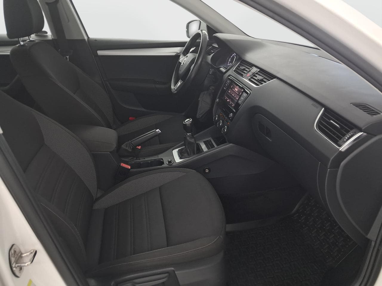 2018 Škoda OCTAVIA - 12