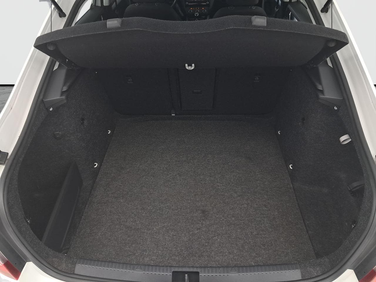 2018 Škoda OCTAVIA - 19