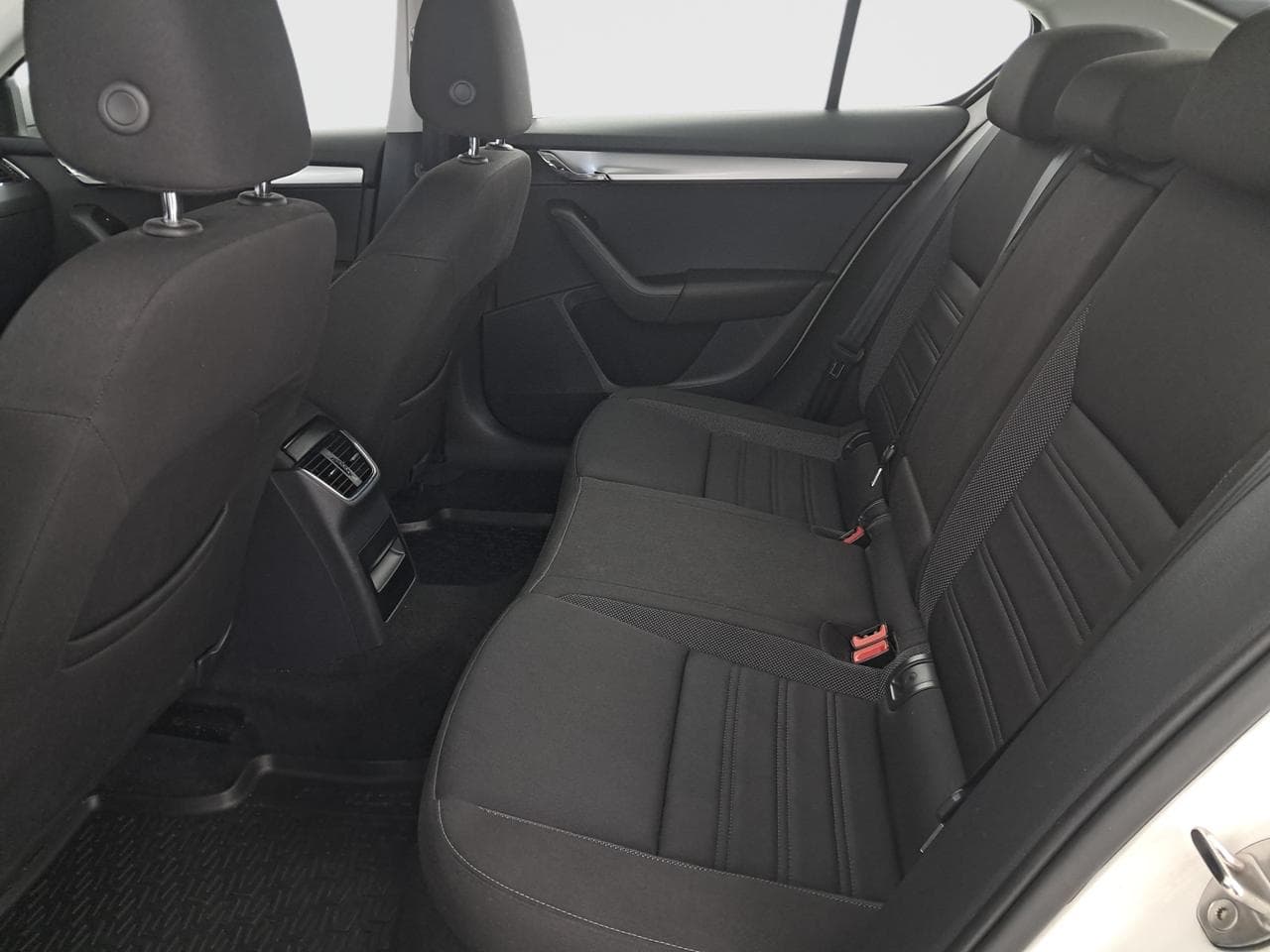 2018 Škoda OCTAVIA - 15