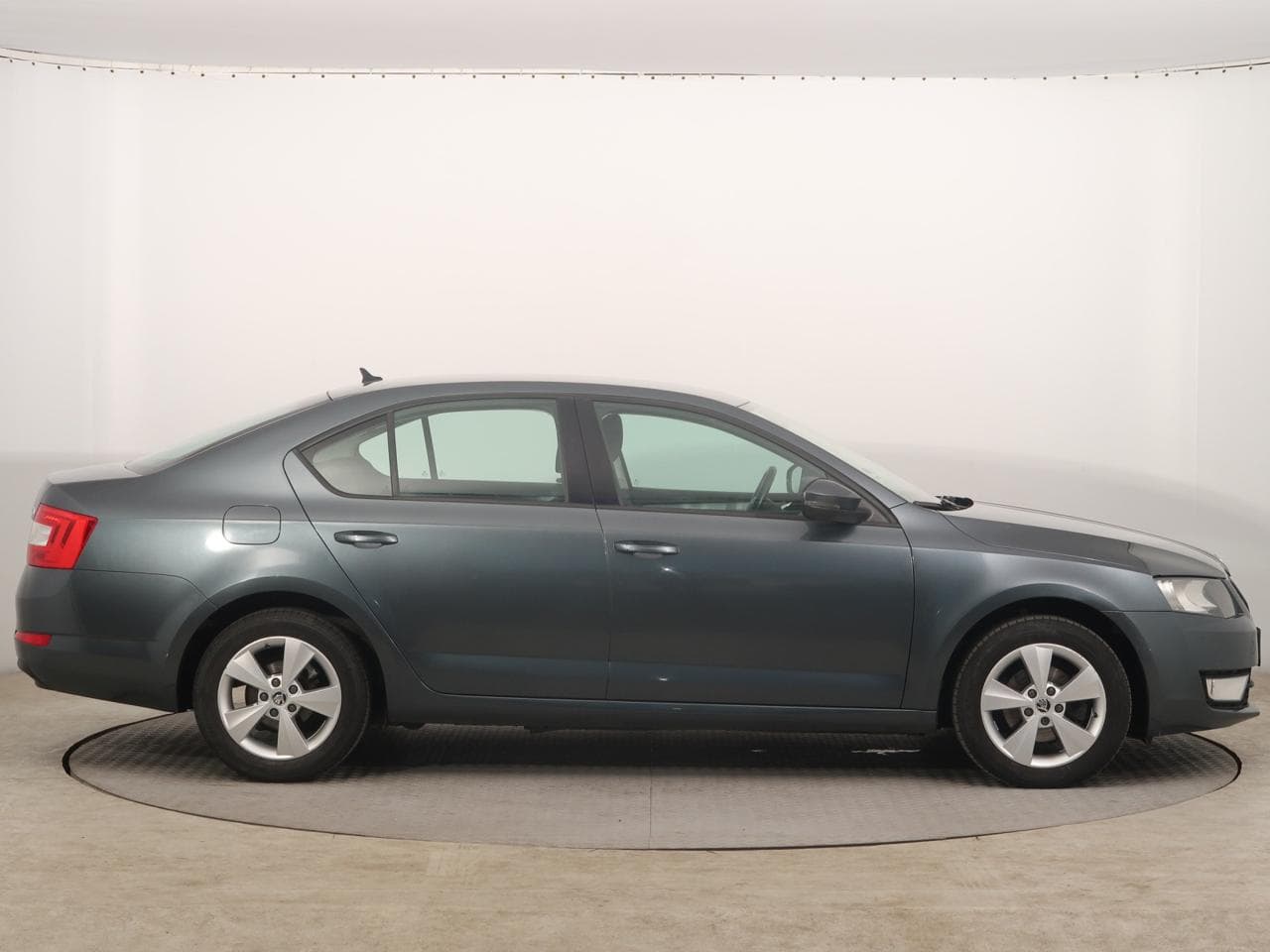 2016 Škoda OCTAVIA - 8