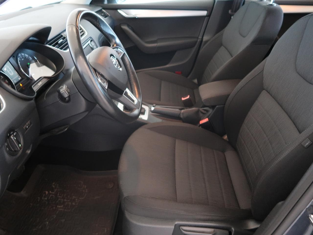 2016 Škoda OCTAVIA - 16