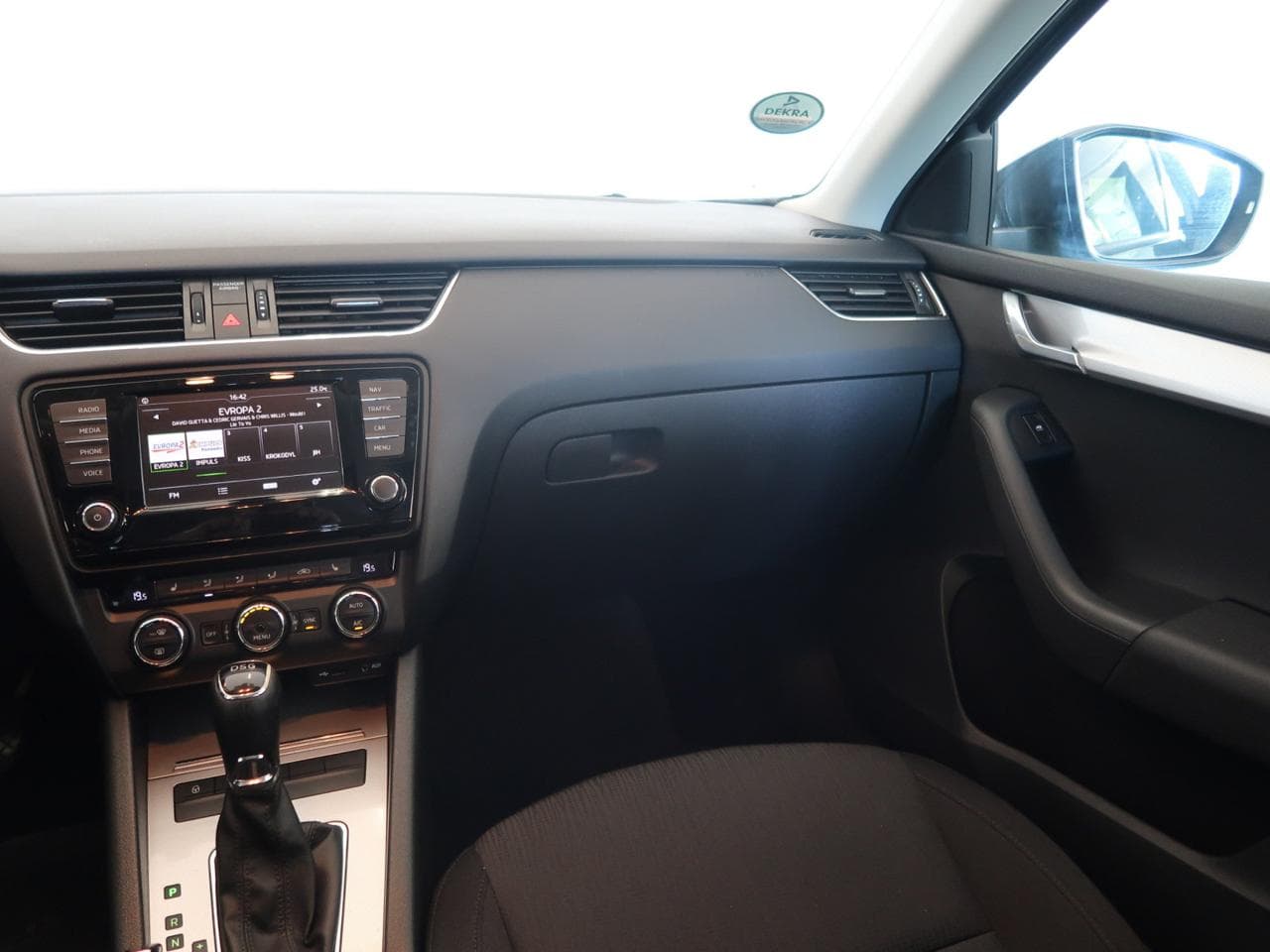 2016 Škoda OCTAVIA - 11