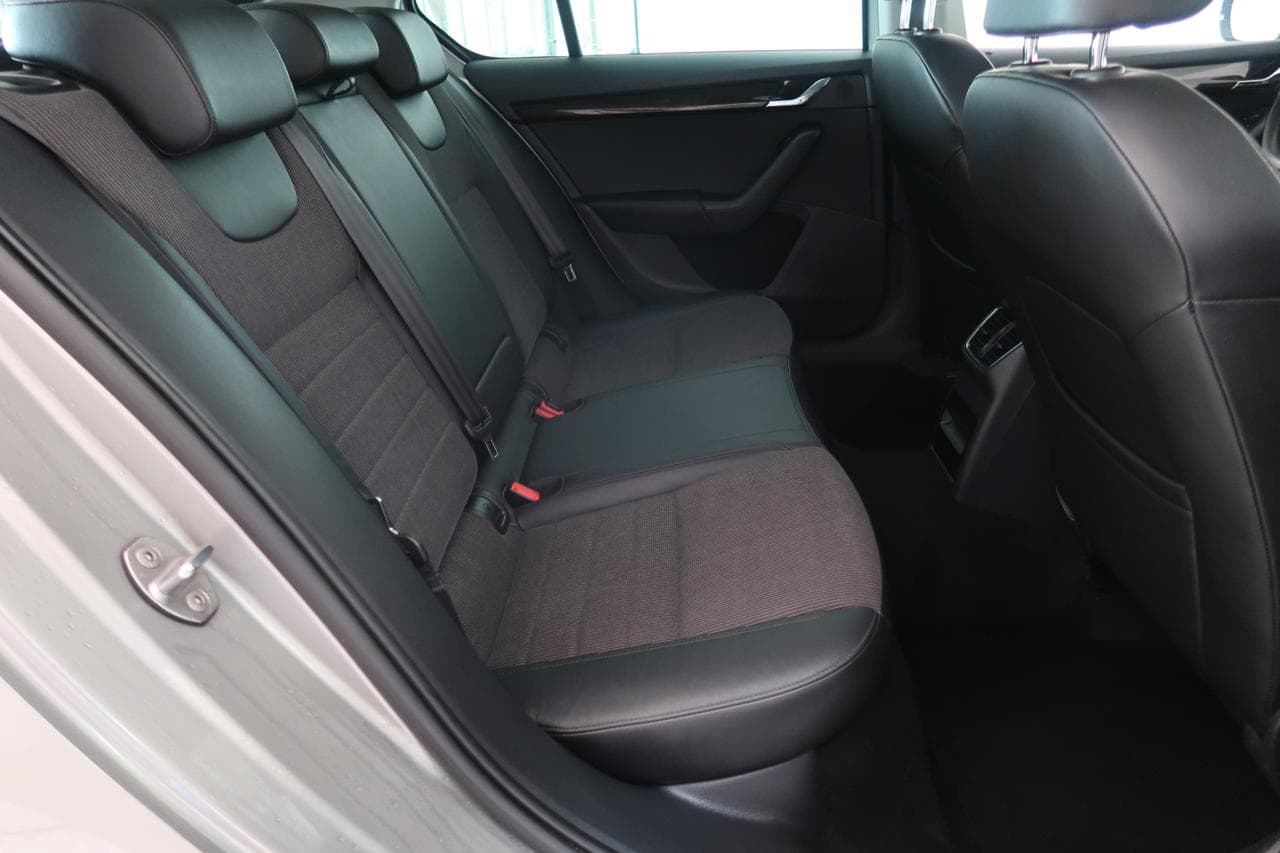 2014 Škoda OCTAVIA - 13