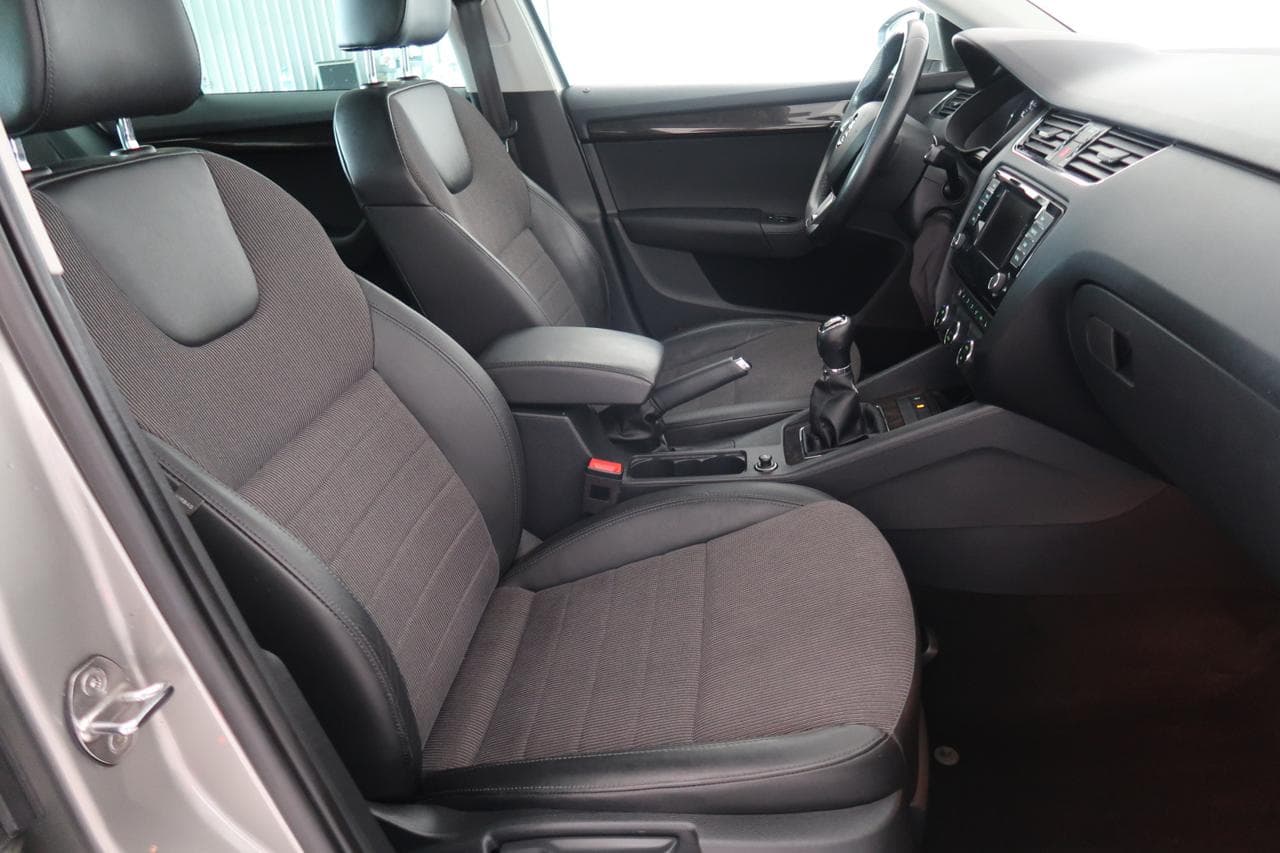 2014 Škoda OCTAVIA - 12