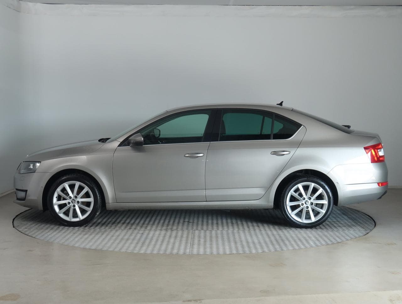2014 Škoda OCTAVIA - 4