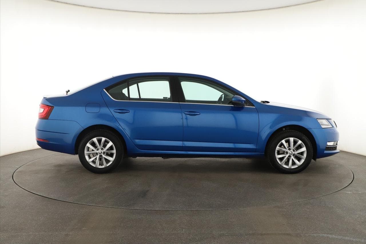 2019 Škoda OCTAVIA - 8