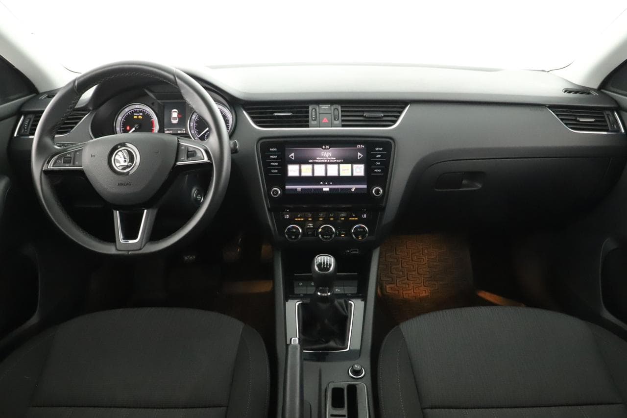2019 Škoda OCTAVIA - 9
