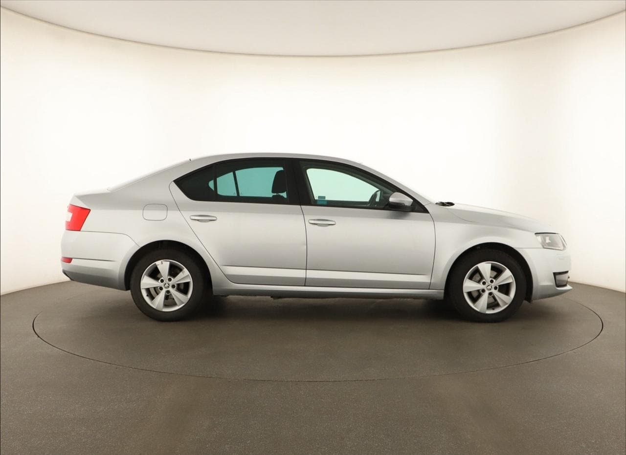 2013 Škoda OCTAVIA - 8