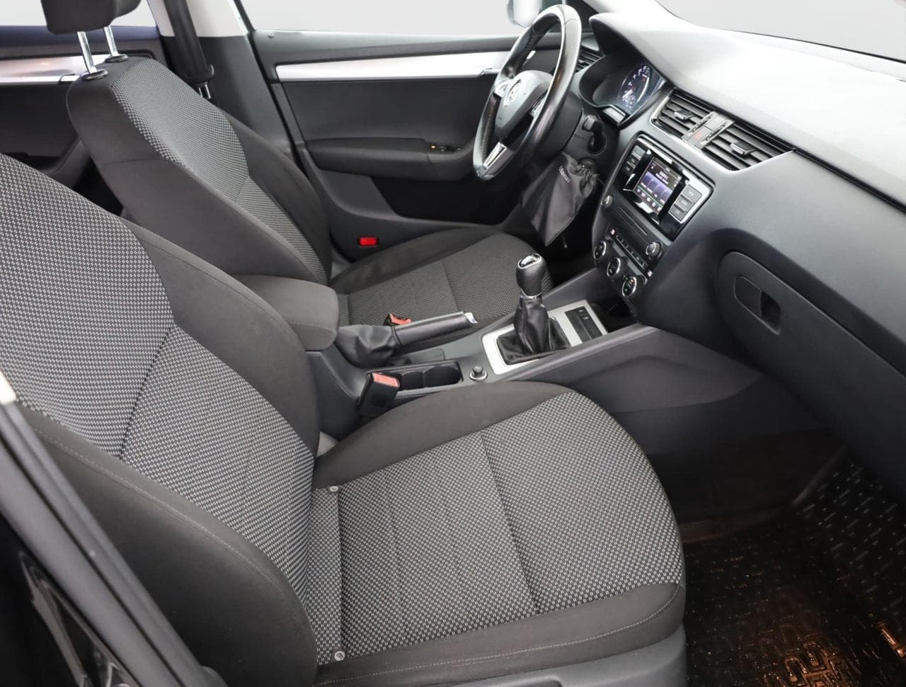 2017 Škoda OCTAVIA - 10
