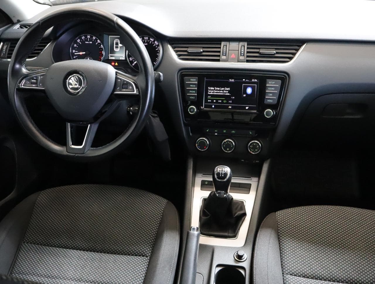 2017 Škoda OCTAVIA - 10
