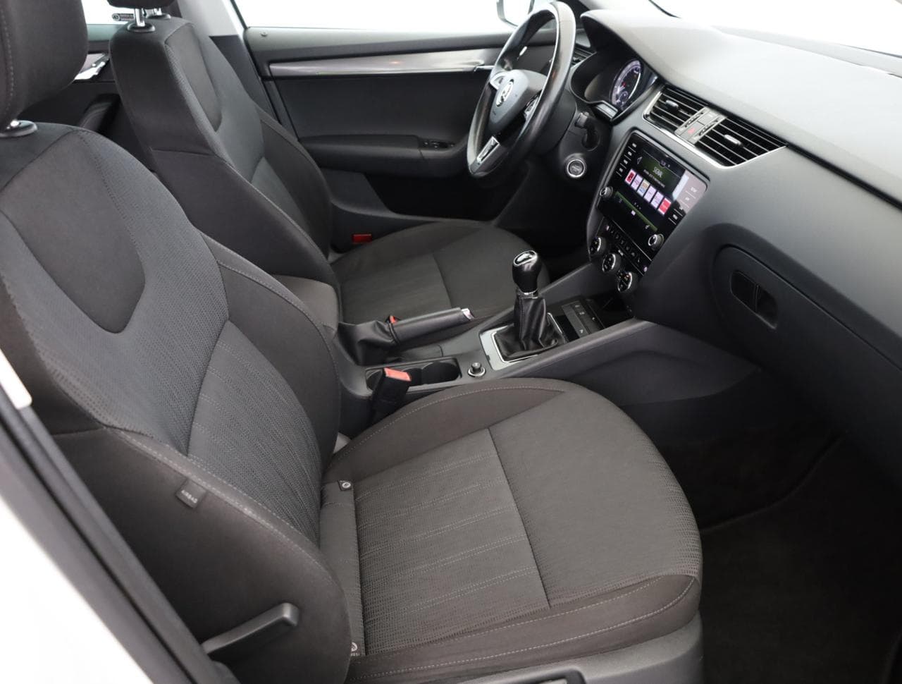 2017 Škoda OCTAVIA - 10