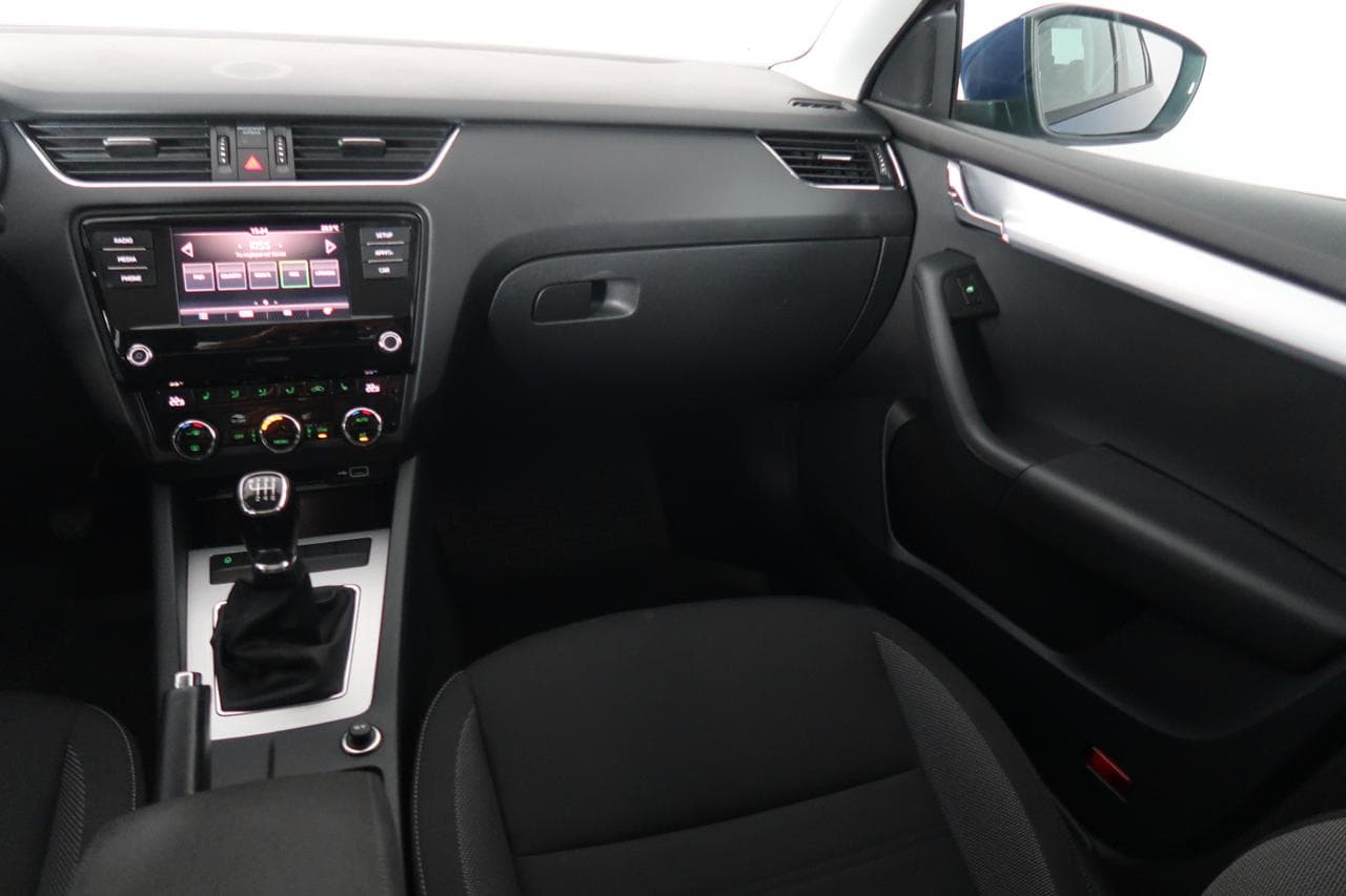 2019 Škoda OCTAVIA - 11