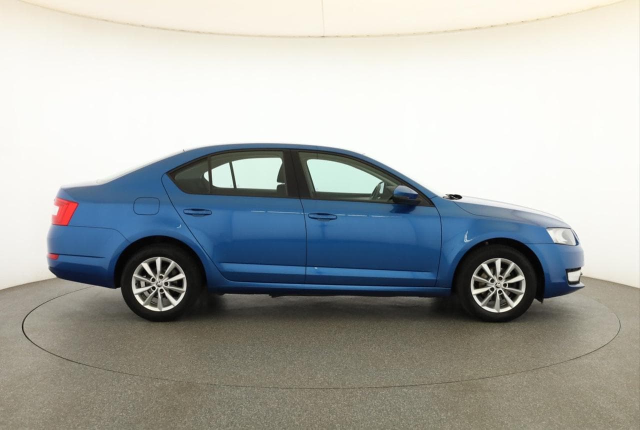 2015 Škoda OCTAVIA - 8