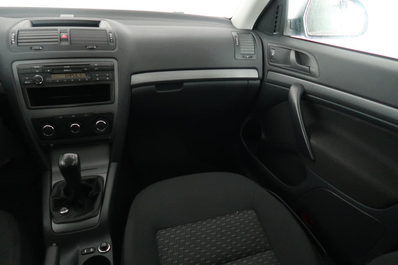 2012 Škoda OCTAVIA - 11